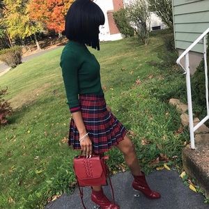 Pleated Skirt / Sweater